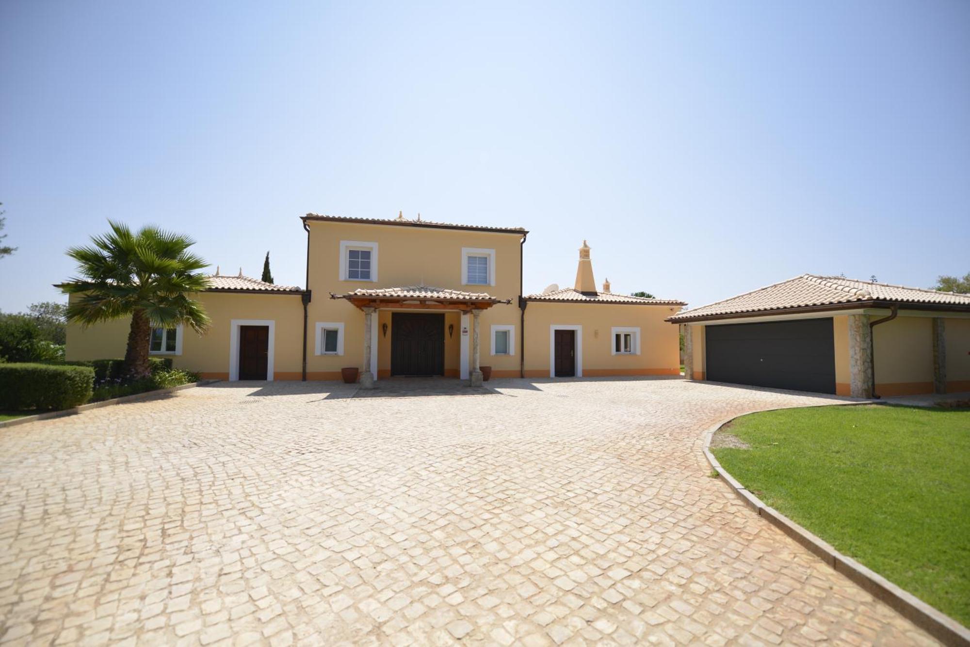 Vila Relaxmountain B&B Sao Bartolomeu de Messines Luaran gambar